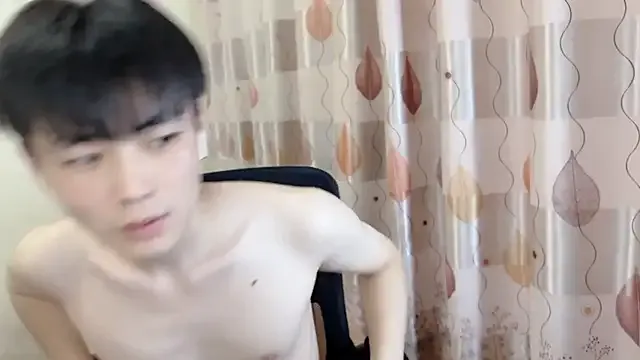 KaraNoir – webcam model profile photo Image 8