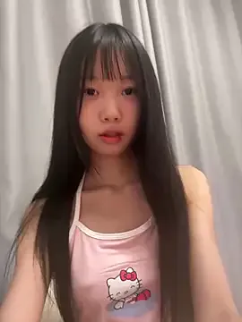 AmyBelmontt – webcam model profile photo Image 3