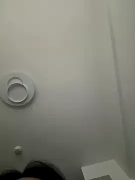 Maxinekinky – webcam model profile photo Image 12