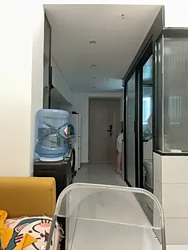 Maxinekinky – webcam model profile photo Image 2