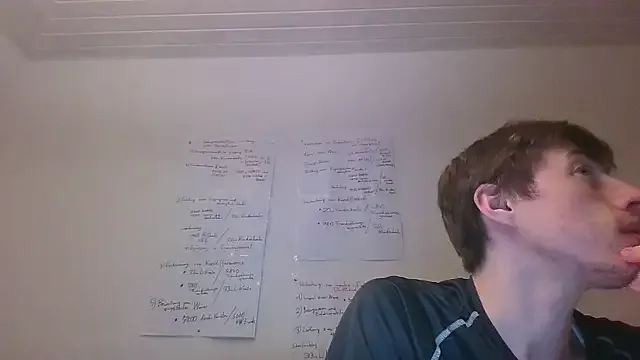 AmyBelmontt – webcam model profile photo Image 14