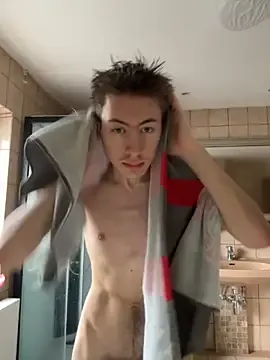 AmyBelmontt – webcam model profile photo Image 19