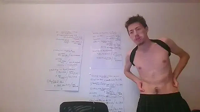 AmyBelmontt – webcam model profile photo Image 2