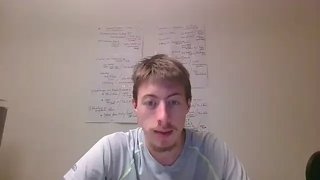 AmyBelmontt – webcam model profile photo Image 3