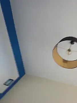 AmyBelmontt – webcam model profile photo Image 2