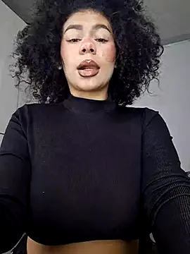 FernandaCorrales – webcam model profile photo Image 6