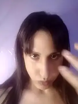 AneAdams – webcam model profile photo Image 6