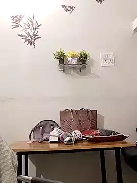 EmilyWeston – webcam model profile photo Image 19