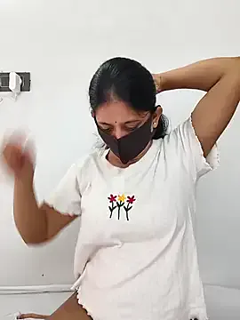 NicoleLara – webcam model profile photo Image 12