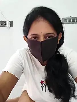 NicoleLara – webcam model profile photo Image 9