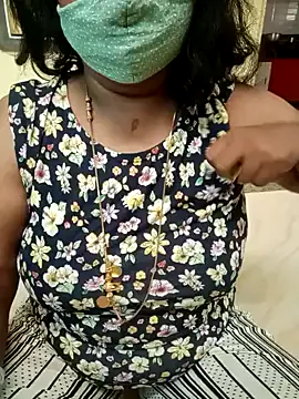 SkyLumen – webcam model profile photo Image 2