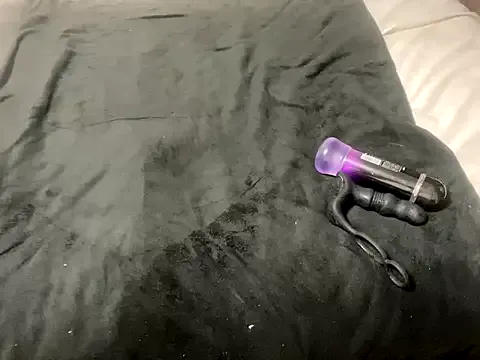 SeleneHart – webcam model profile photo Image 2