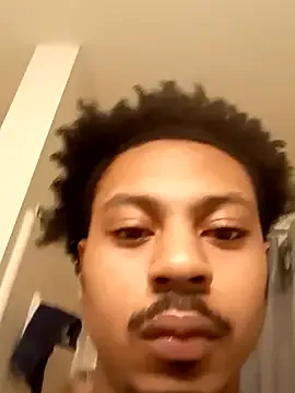 AirboyTy – webcam model profile photo Image 6