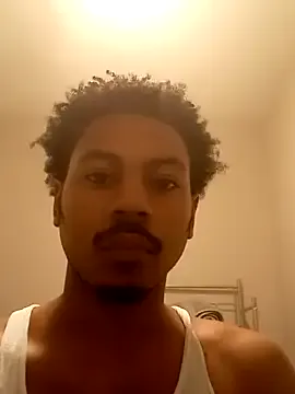 AirboyTy – webcam model profile photo Image 9