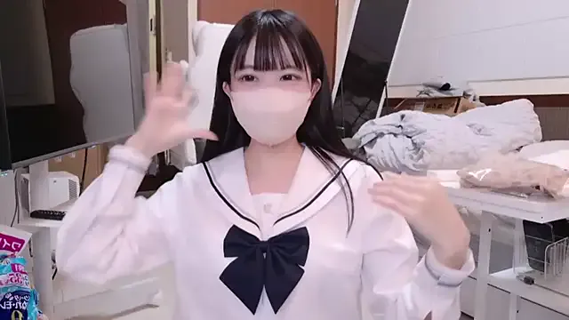 SerenaVelour – webcam model profile photo Image 2