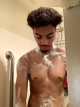 AishaMoreno – webcam model profile photo Image 4