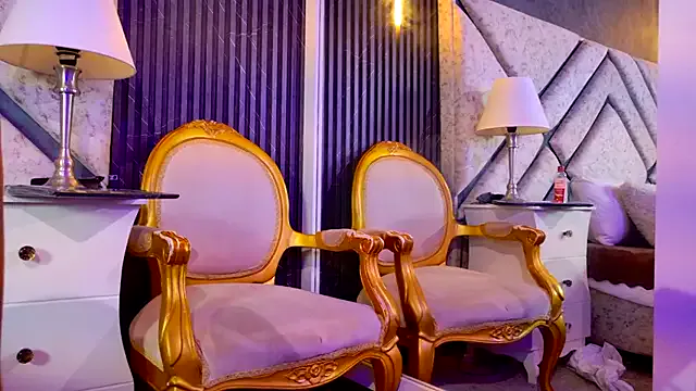 SkyLumen – webcam model profile photo Image 19