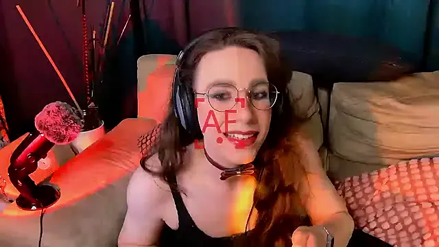 Zesty_Peach – webcam model profile photo