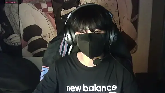 kai101010 – webcam model profile photo Image 2