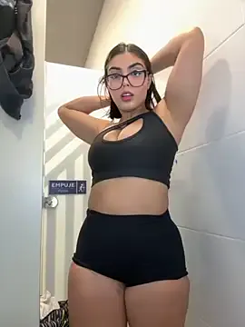 SophieBlaake – webcam model profile photo Image 9